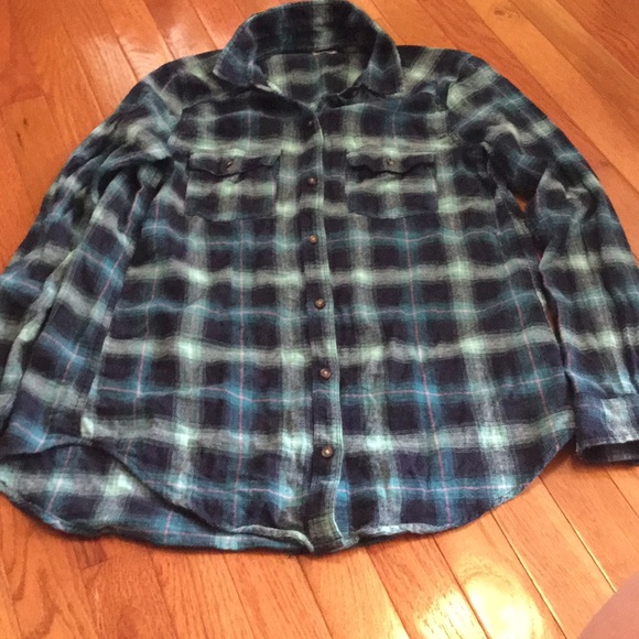 Flannel shirt - Picture 1 of 2